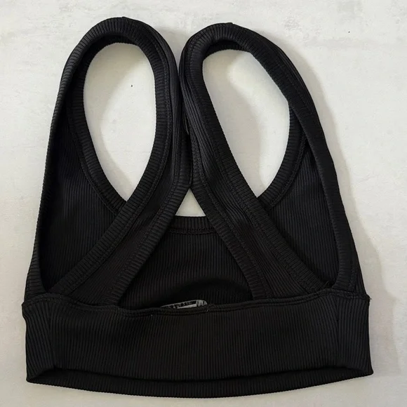 Black Ribbed Zara Top - Picture 2 of 2